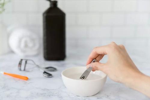 双氧水使用方法视频,安全高效清洁指南