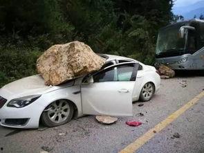地震车视频,地震车紧急出动,英勇救援瞬间